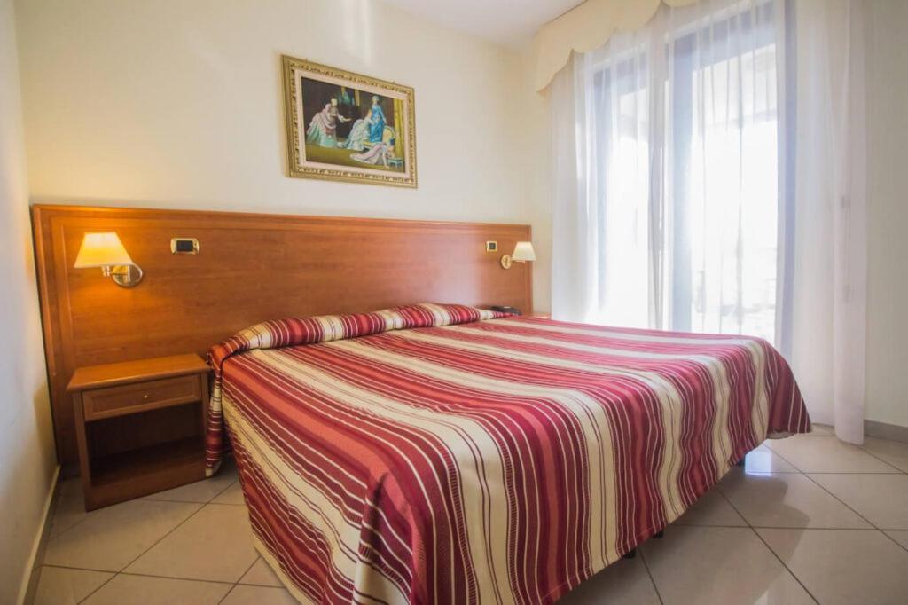 Hotel Jolly Modugno Exteriér fotografie